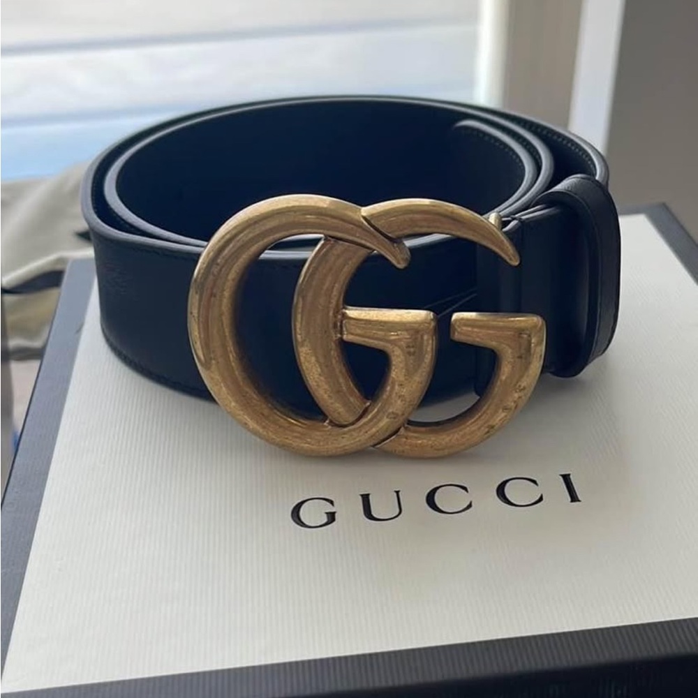 Women’s Gucci belt
